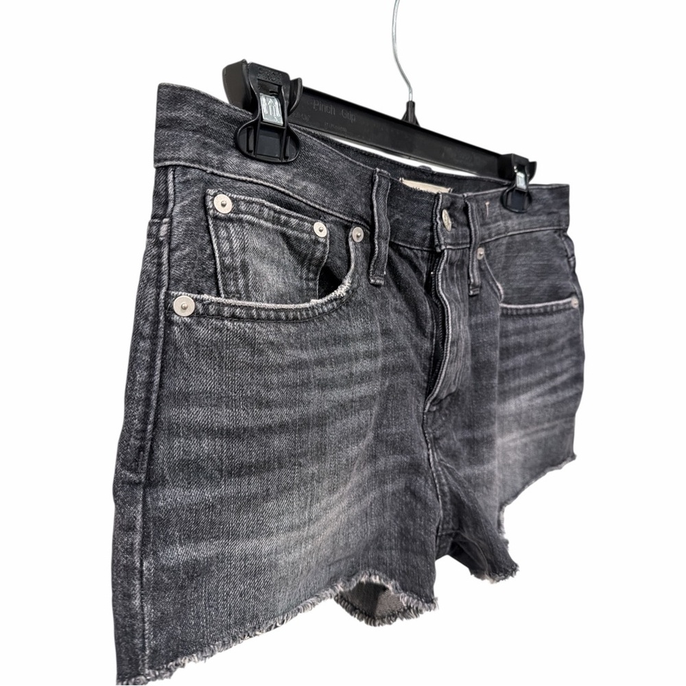 🔥 Madewell Relaxed Denim Shorts Calverley Wash Raw Hem Sz 25 Organic Cotton Tom - Picture 3 of 8